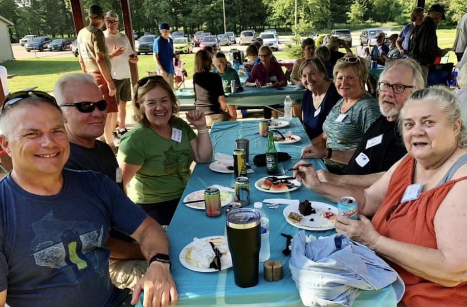 Waukesha/Milw Co Chapter members enjoying the Annual Picnic.